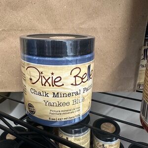 Dixie Belle Yankee Blue Chalk Mineral Paint